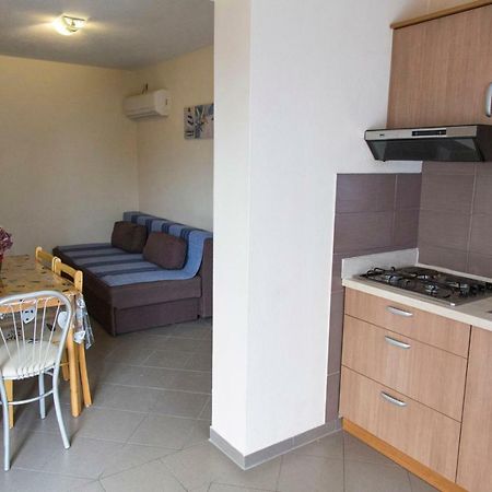 Apartments Beba Vir Exterior photo