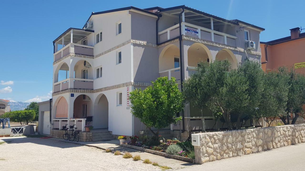Apartments Beba Vir Exterior photo